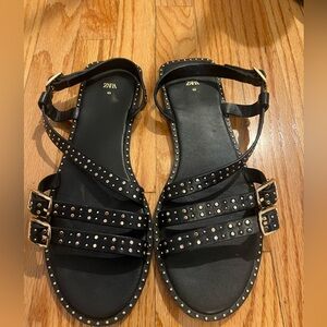 Zara flat sandals. Worn 2-3x. Excellent condition
